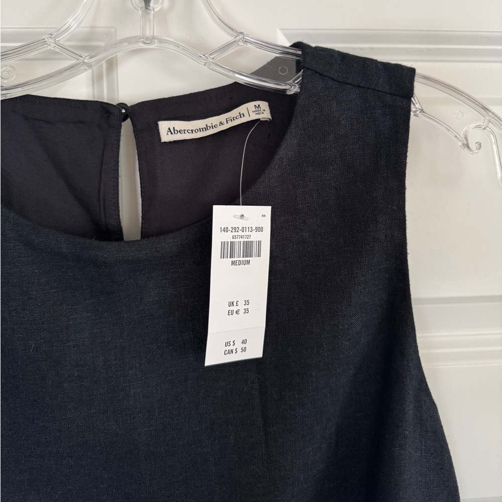 Abercrombie & Fitch Linen blend top, NWT, Black, Size M, slight crop fit, lined - Picture 2 of 6
